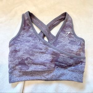 Gymshark Adapt Camo Sports Bra M Lavender Gray